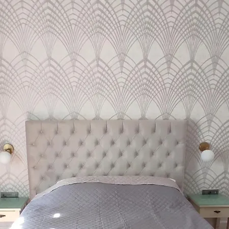 Melina Aparthotel