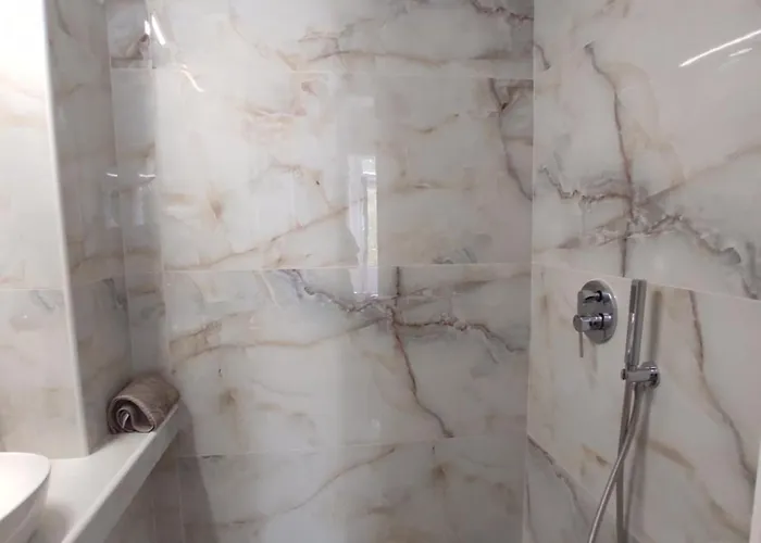 Ξενοδοχείο με διαμερίσματα Melina